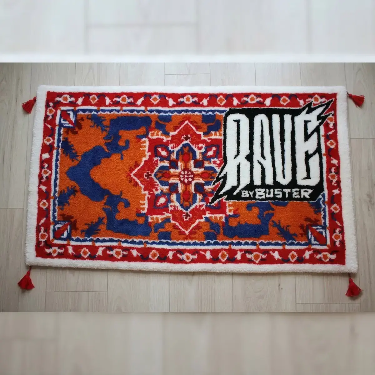 Фото этапа "Итоговый отчет" для ковра: Тафтинговый ковер на заказ: процесс изготовления ковра с советским орнаментом и логотипом