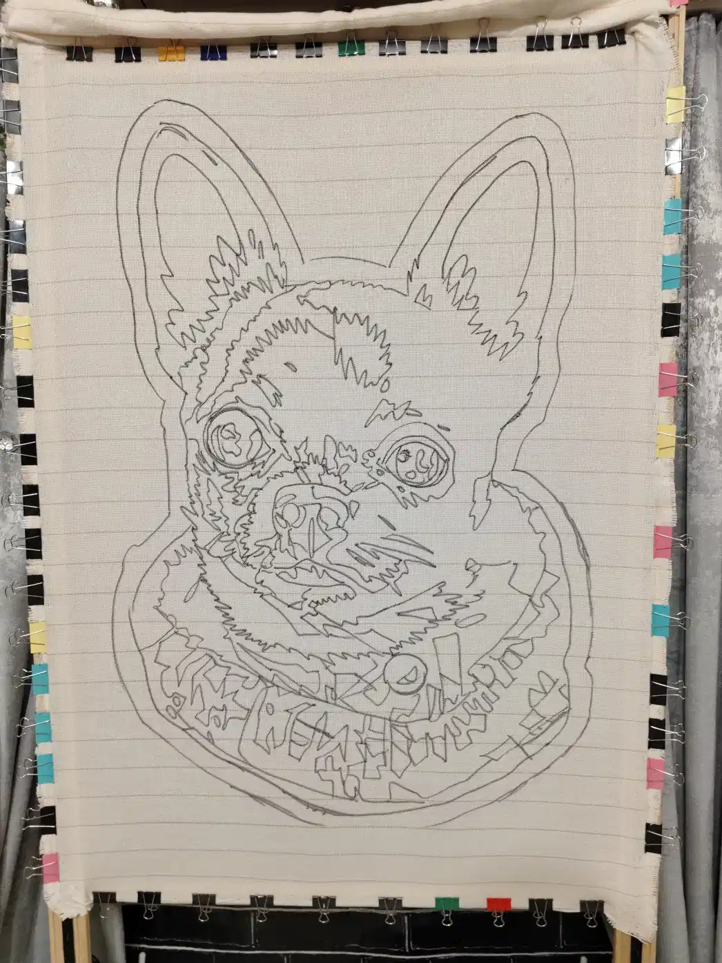 Фото этапа "Отрисовка макета на ткани" для ковра: Ковёр по фотографии на заказ — тафтинг с характером