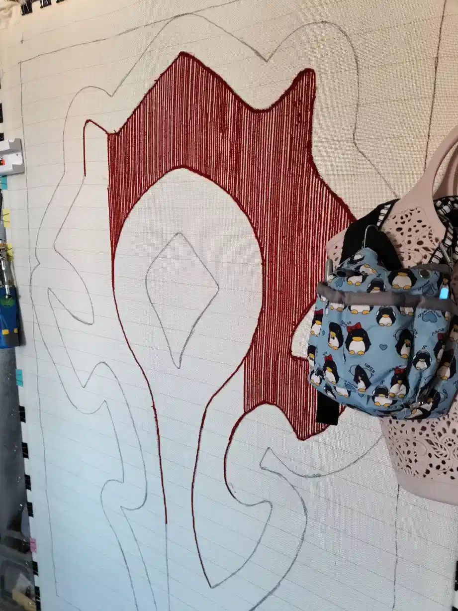 Фото этапа "Тестовая забивка ворса" для ковра: Тафтинговый ковер World of Warcraft (Орда) — ручная работа для геймерского интерьера