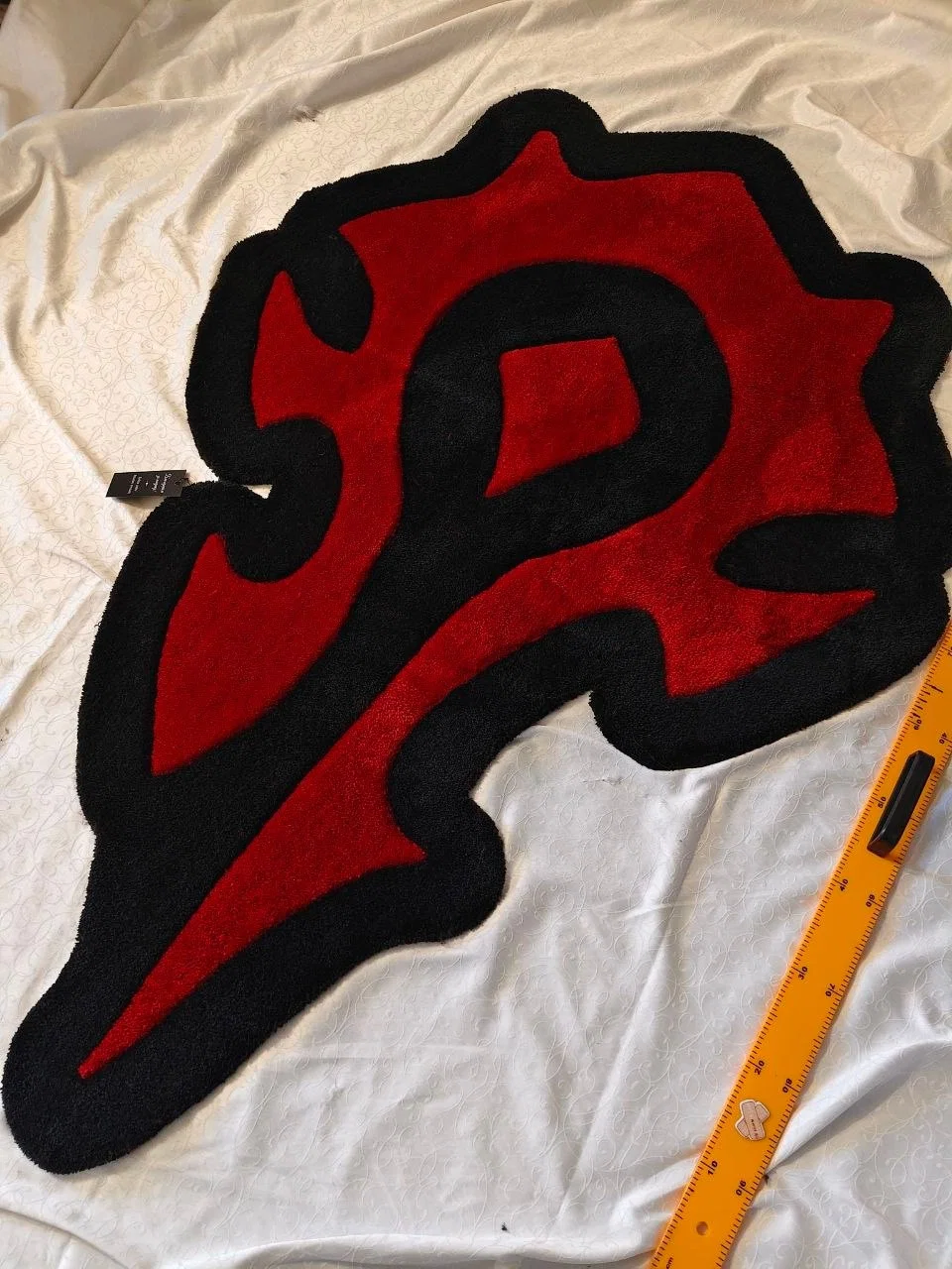 Фото этапа "Итоговый отчет" для ковра: Тафтинговый ковер World of Warcraft (Орда) — ручная работа для геймерского интерьера